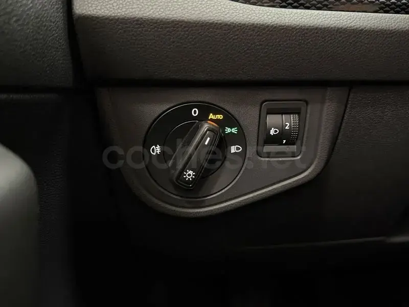 Usado VW Polo Life 95 CV (69 kW) 2023 Blanco Utilitario
