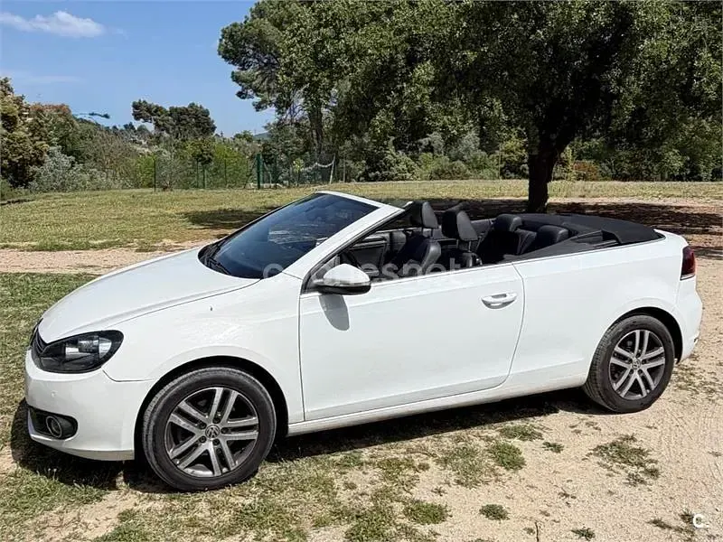 Usado VW Golf Cabriolet 105 CV (77 kW) 2011 Blanco Descapotable