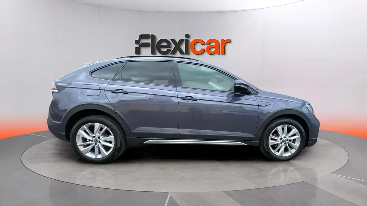 Usado VW Taigo 116 CV (85 kW) 2025 Gris SUV
