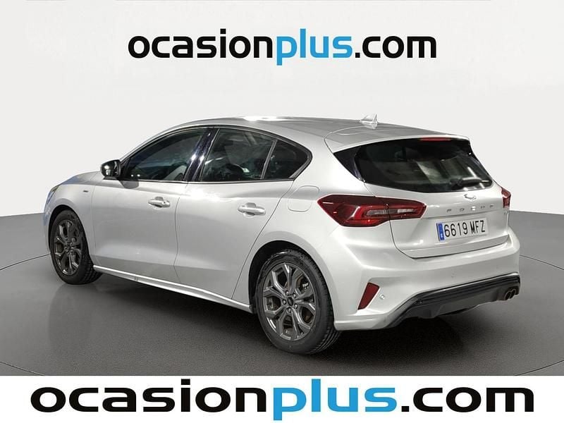Usado Ford Focus ST-Line 125 CV (91 kW) 2023 Gris plata Utilitario