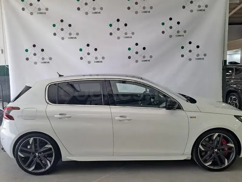 Usado Peugeot 308 GTi by Peugeot Sport 263 CV (193 kW) 2019 Blanco Berlina