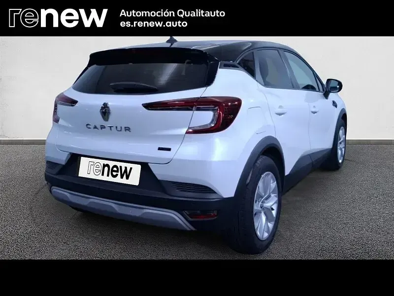 Usado Renault Captur Evolution 145 CV (106 kW) 2023 Blanco SUV