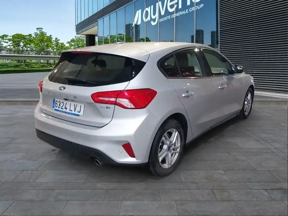 Usado Ford Focus Trend+ 125 CV (91 kW) 2021 Blanco Utilitario