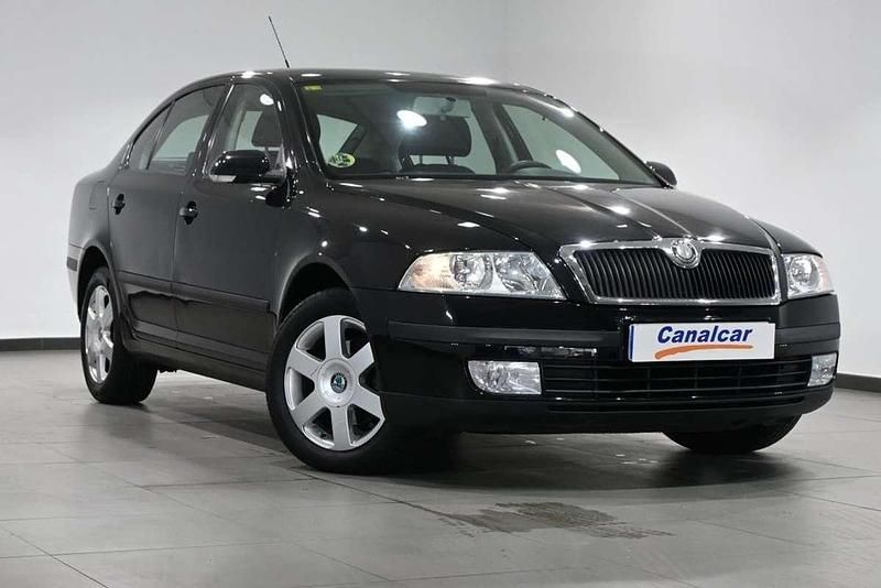 Usado Skoda Octavia 105 CV (77 kW) 2007 Negro Utilitario