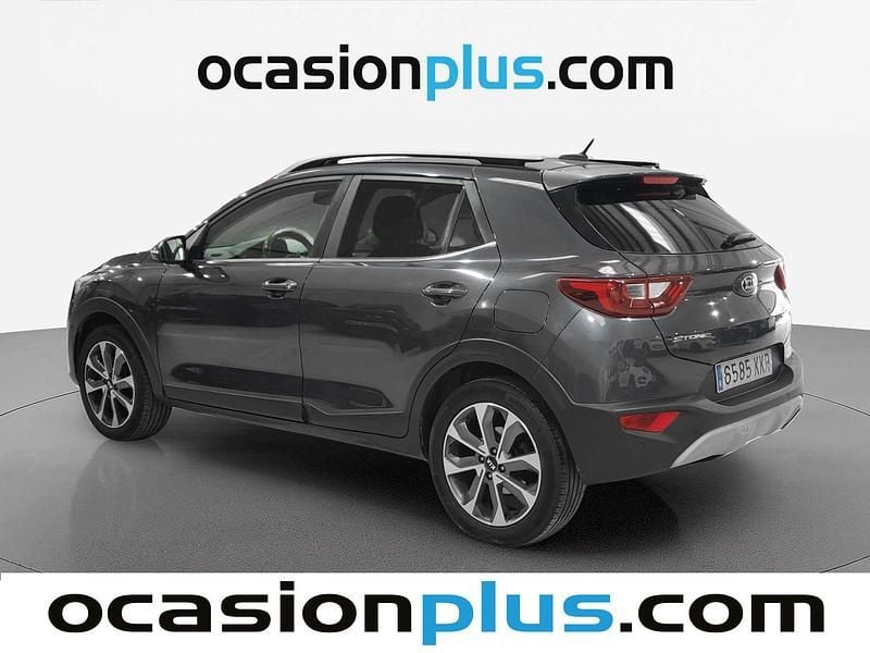 Usado Kia Stonic 120 CV (88 kW) 2018 Gris SUV