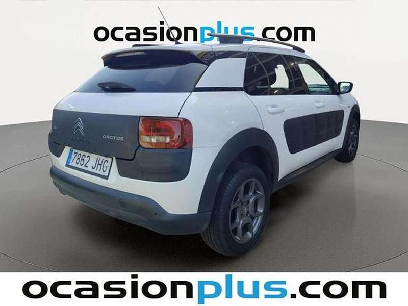 Usado Citroën C4 Cactus Shine 100 CV (73 kW) 2015 Blanco Utilitario