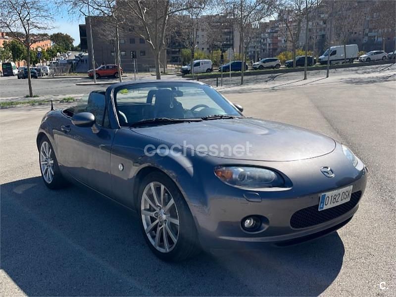 Usado Mazda MX5 Sportive 160 CV (117 kW) 2006 Gris / plata Descapotable