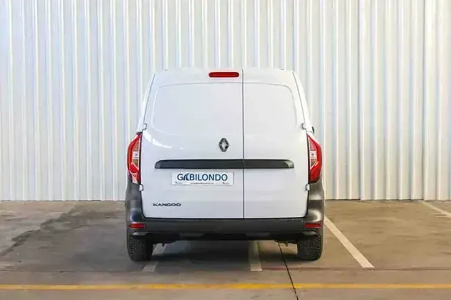 Usado Renault Kangoo 75 CV (55 kW) 2023 Blanco Monovolumen