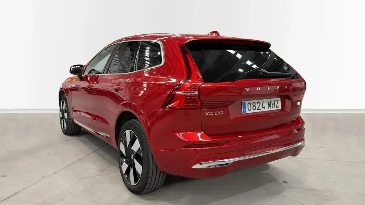 Usado Volvo XC60 Ultimate 350 CV (257 kW) 2023 Rojo SUV