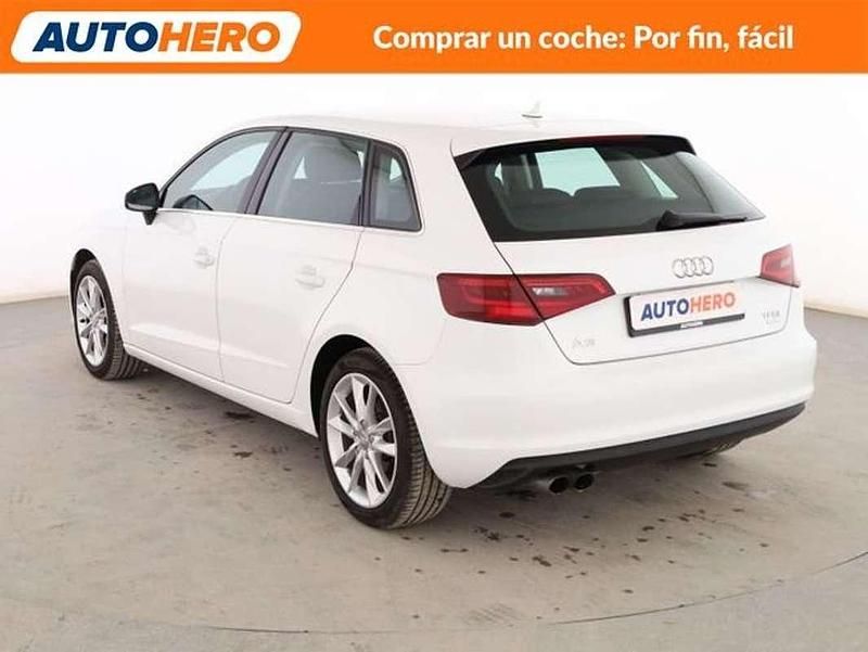 Usado Audi A3 Sportback Ambiente 150 CV (110 kW) 2016 Blanco Utilitario