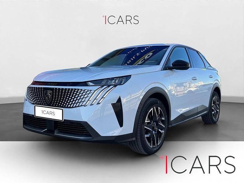 Usado Peugeot 3008 Allure 136 CV (100 kW) 2024 Blanco SUV