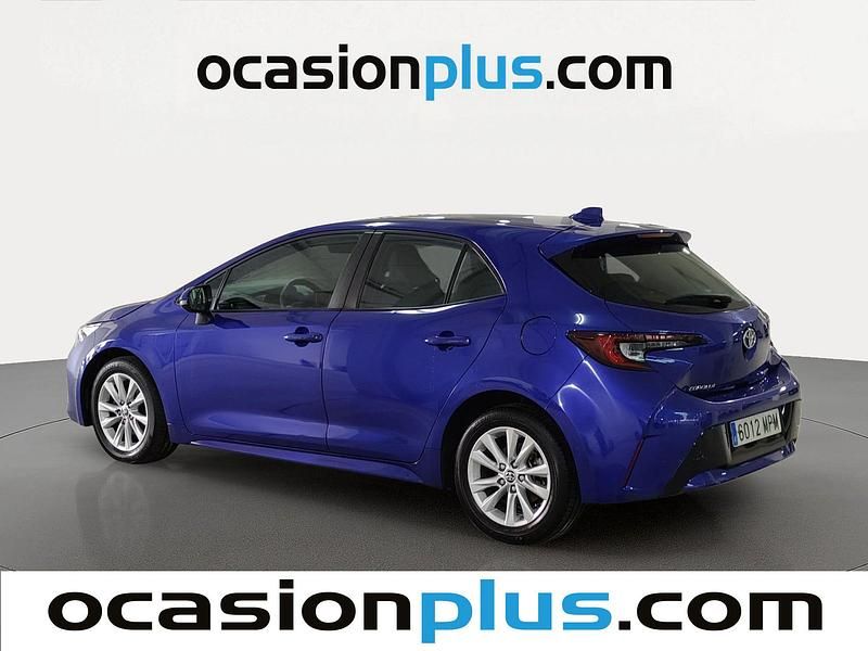 Käytetty Toyota Corolla Active 140 HP (102 kW) 2024 Sininen Viistoperä