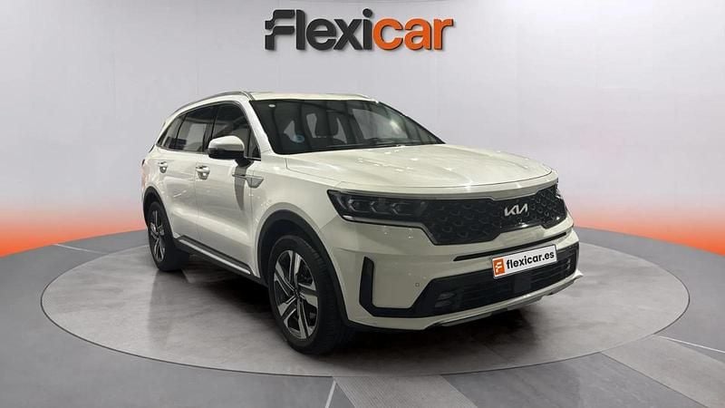 Usado Kia Sorento 232 CV (170 kW) 2023 Gris SUV