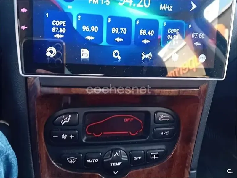 Usado Peugeot 307 110 CV (80 kW) 2005 Rojo Berlina