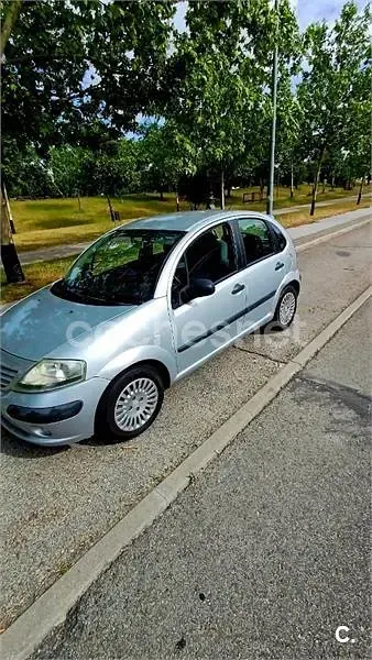 Usado Citroën C3 110 CV (80 kW) 2003 Gris / plata Berlina