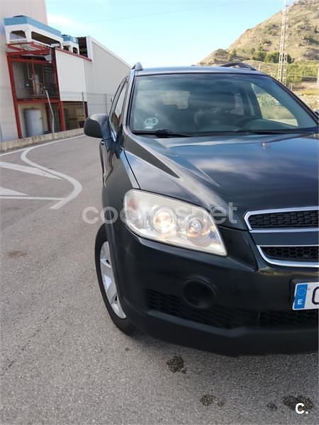 Usado Chevrolet Captiva LS 127 CV (93 kW) 2009 Negro SUV