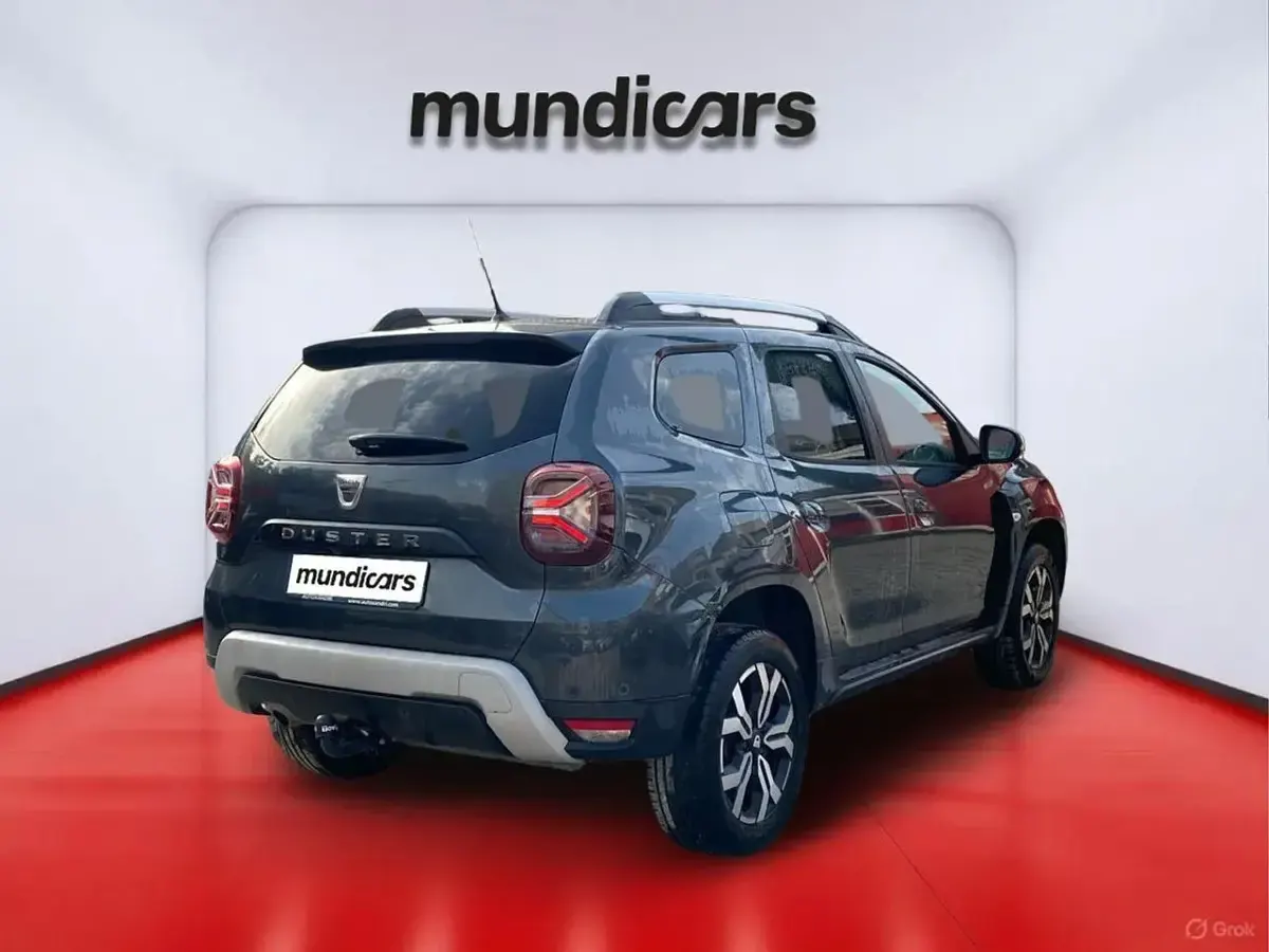 Usado Dacia Duster Prestige 116 CV (85 kW) 2021 Gris SUV