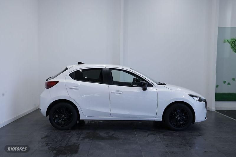 Nuevo Mazda 2 Homura-Line 90 CV (66 kW) 2025 Blanco Berlina