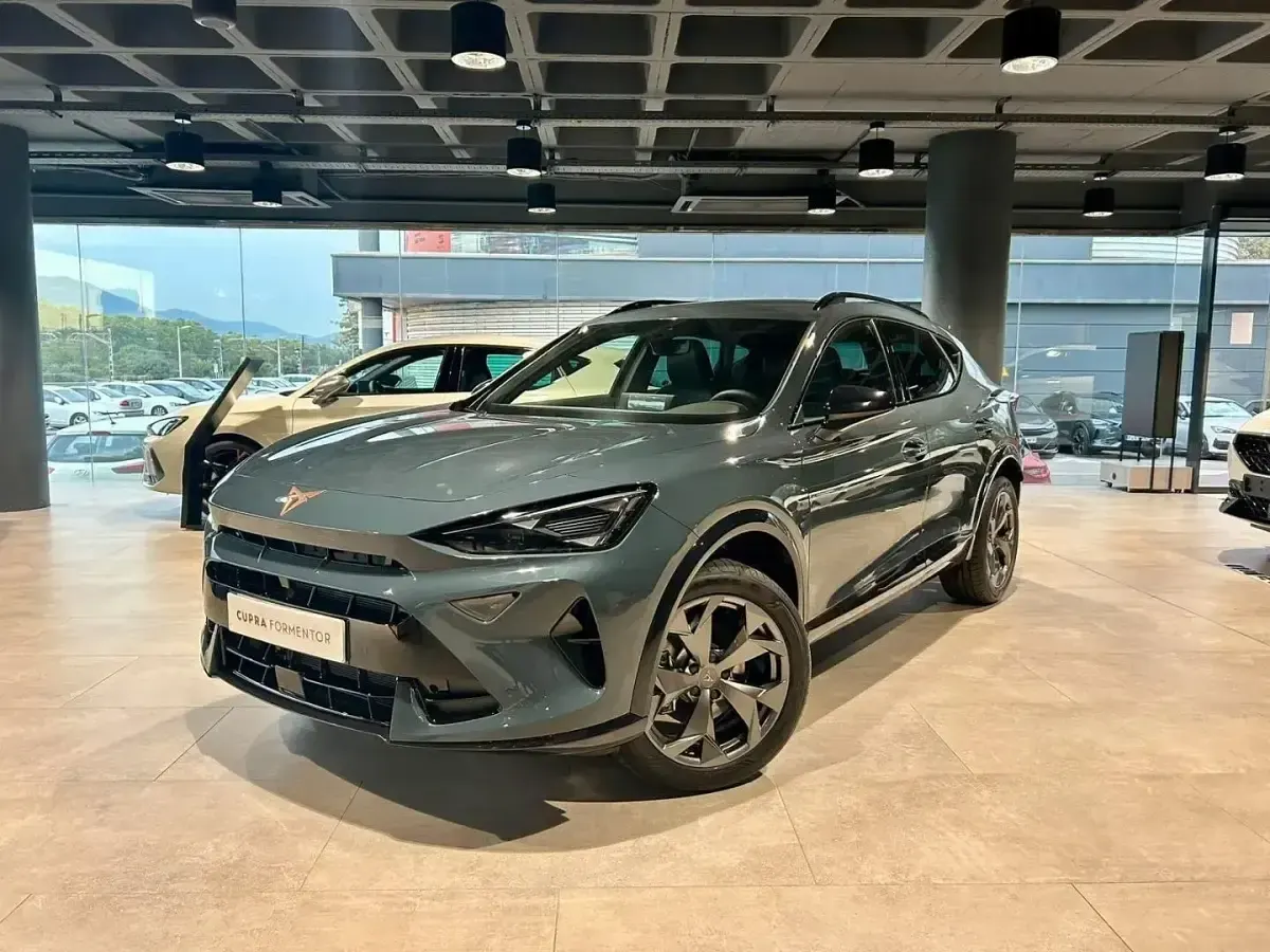 Nuevo Cupra Formentor 150 CV (110 kW) 2025 Azul SUV
