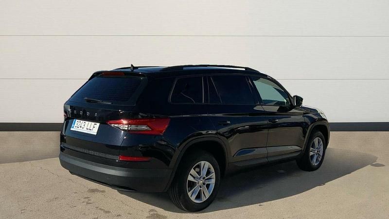 Usado Skoda Kodiaq Active 150 CV (110 kW) 2020 Negro SUV