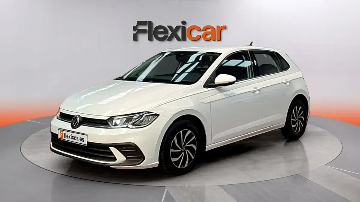 Usado VW Polo Life 95 CV (69 kW) 2021 Blanco Utilitario