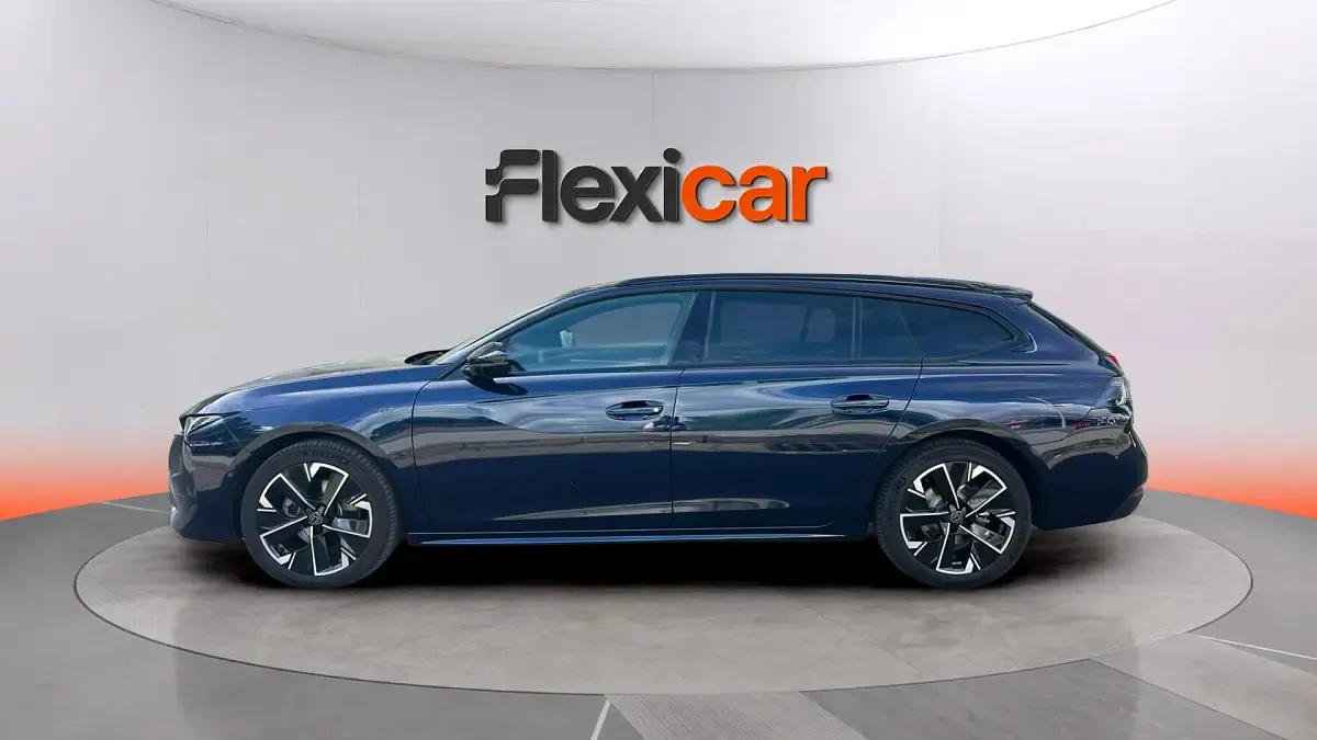 Usado Peugeot 508 SW GT 130 CV (95 kW) 2025 Azul Familiar