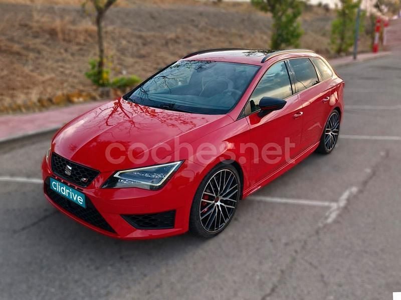 Usado Seat Leon CUPRA 300 CV (220 kW) 2016 Rojo Familiar