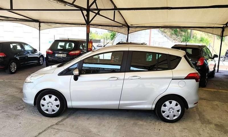 Usado Ford B-MAX Titanium 75 CV (55 kW) 2013 Gris Monovolumen