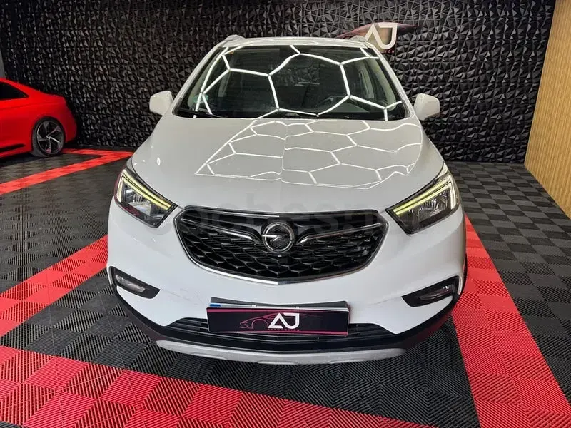 Usado Opel Mokka X Innovation 136 HP (100 kW) 2019 Branco SUV