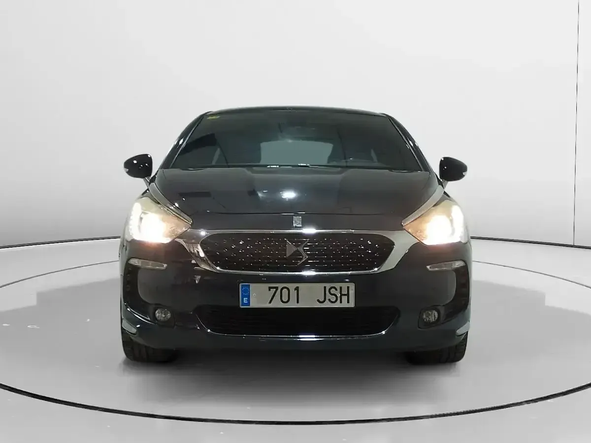 Usado DS Automobiles DS5 Style 121 CV (88 kW) 2016 Gris Utilitario