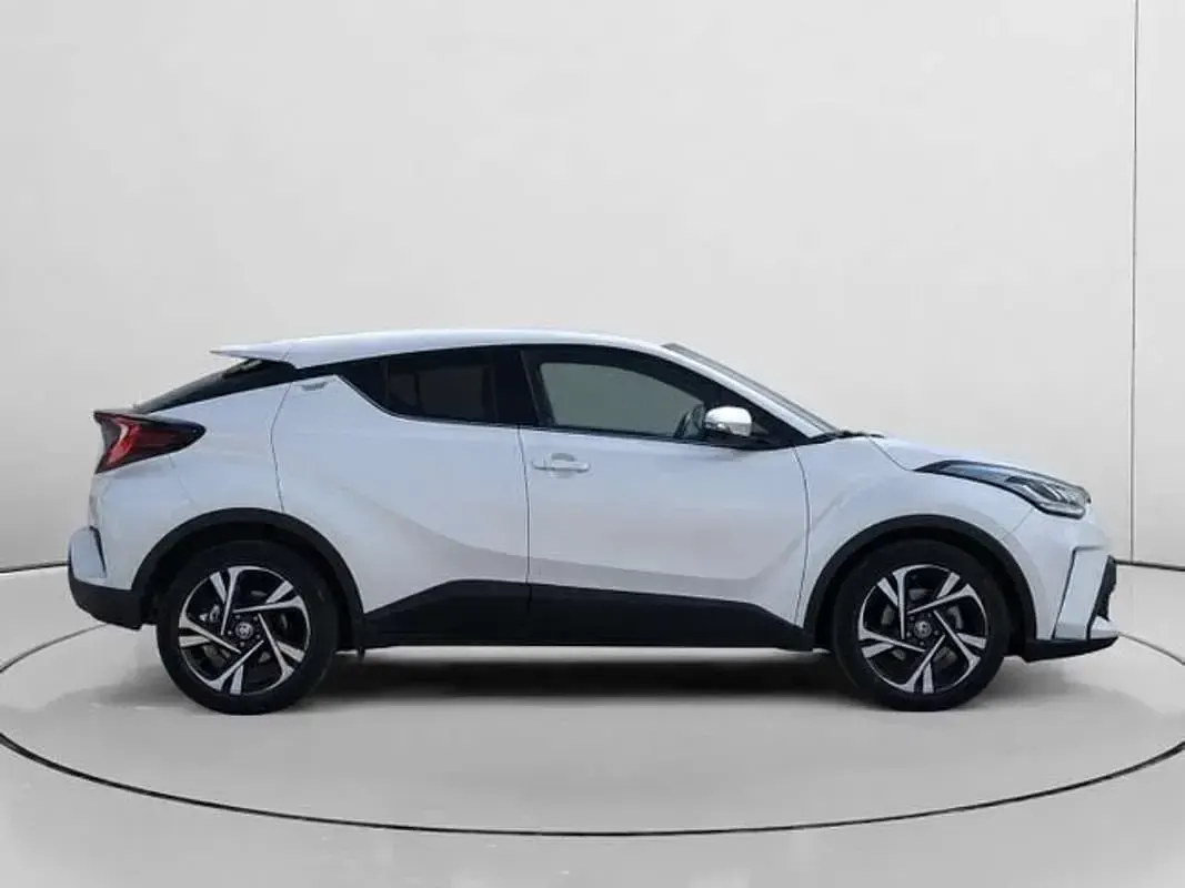 Usado Toyota C-HR Advance 122 CV (89 kW) 2022 Blanco SUV
