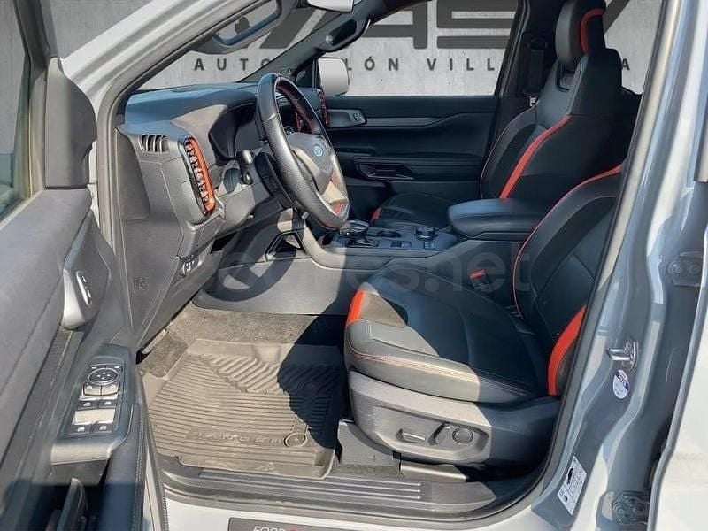 Usado Ford Ranger Raptor 210 CV (154 kW) 2024 Gris / plata Pickup/Camioneta