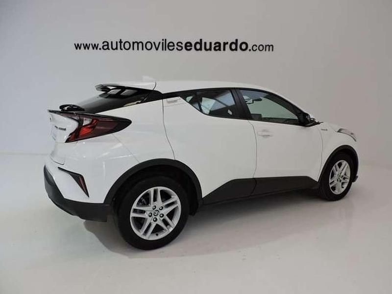 Usado Toyota C-HR Business Edition 122 CV (89 kW) 2021 Blanco SUV