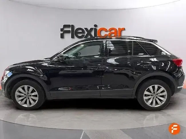 Usado VW T-Roc Advance 150 CV (110 kW) 2021 Negro SUV