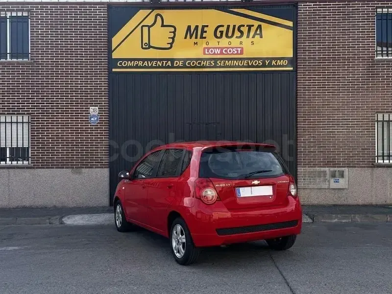 Usado Chevrolet Aveo LT 101 CV (74 kW) 2009 Rojo Berlina