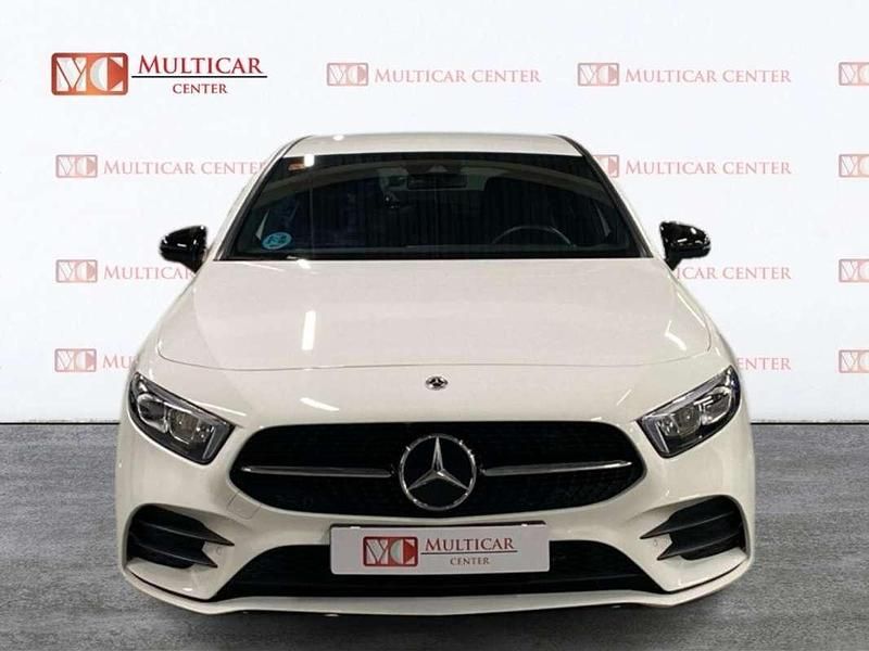 Usado Mercedes A180 116 CV (85 kW) 2021 Blanco Utilitario