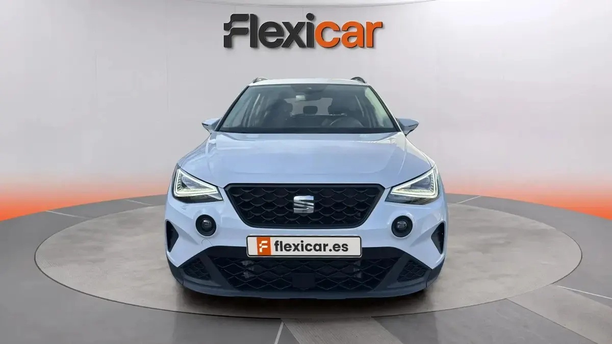 Usado Seat Arona Style 116 CV (85 kW) 2024 Blanco SUV