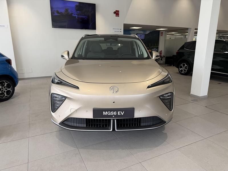 Nuevo MG MGS6 EV Luxury 180 kW (245 CV) 2026 Dorado SUV