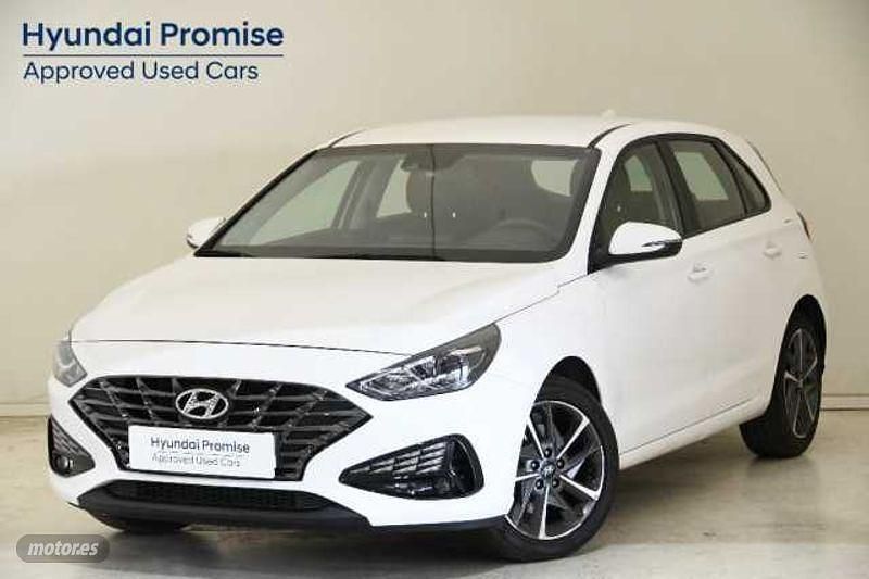 Atlas white Usado 2024 Hyundai i30 | 19.200 € (Precio justo) - Imagen 1/4