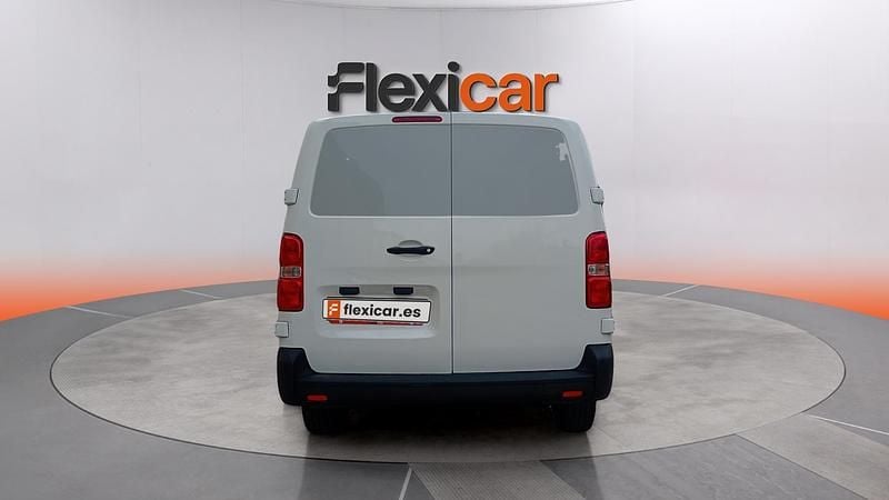 Usado Citroën Jumpy 144 CV (105 kW) 2022 Blanco Monovolumen