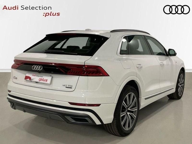 Usado Audi Q8 S-Line 286 CV (210 kW) 2020 Blanco SUV