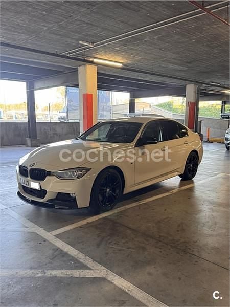 Usado BMW 318 Sport Line 143 CV (105 kW) 2013 Blanco Berlina