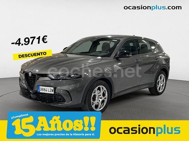 Gris / plata Usado 2022 Alfa Romeo Sprint Sprint Coupe | 25.100 € - Imagen 1/4