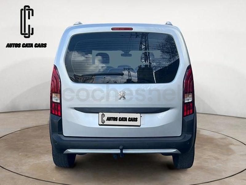 Usado Peugeot Rifter Active 131 CV (96 kW) 2019 Gris / plata Monovolumen
