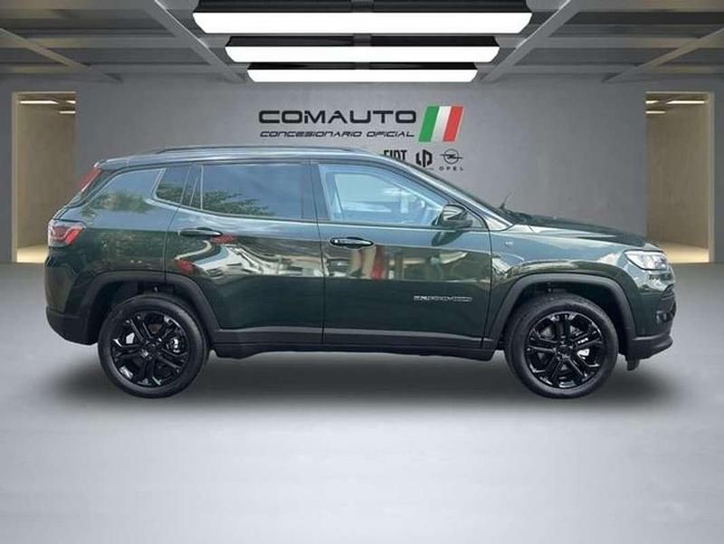 Nuevo Jeep Compass North 131 CV (96 kW) 2025 Verde SUV
