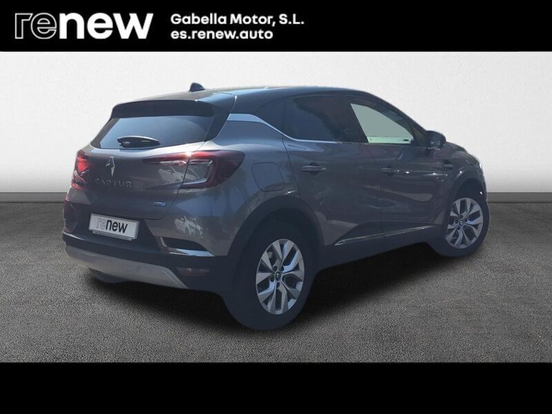 Usado Renault Captur Zen 160 CV (117 kW) 2021 Gris SUV