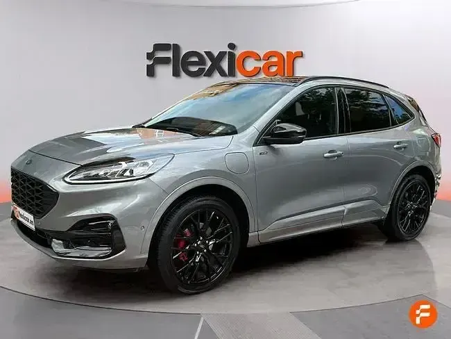 Usado Ford Kuga ST-Line X 225 CV (165 kW) 2023 Gris SUV