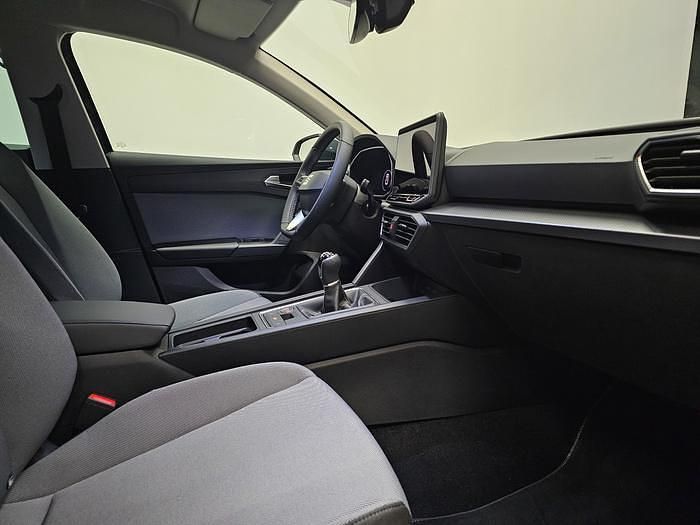 Usado Seat Leon Style 116 CV (85 kW) 2025 Blanco