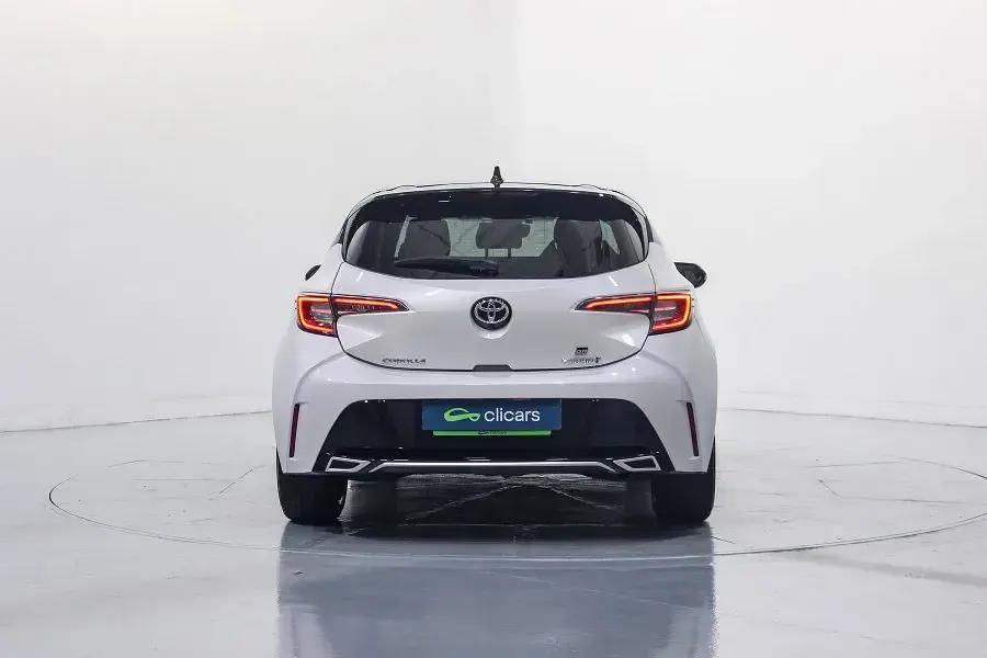 Usado Toyota Corolla Sport 184 CV (135 kW) 2022 Blanco Berlina