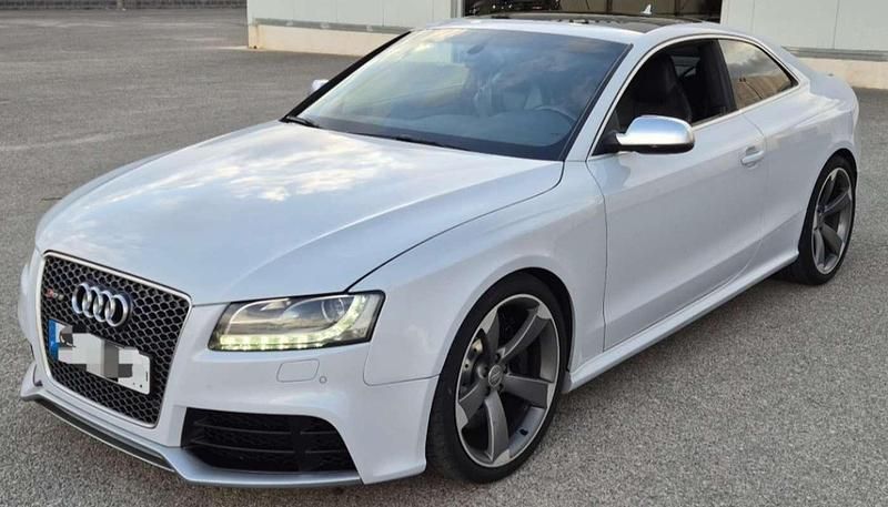 Blanco Usado 2010 Audi RS5 Coupe | 31.000 € (Buen precio) - Imagen 1/4